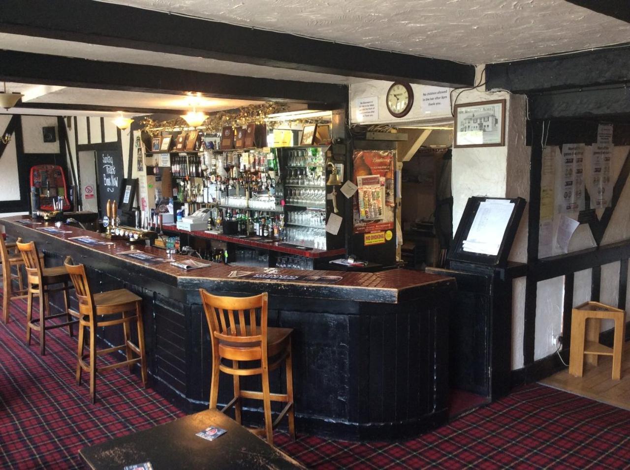 Watermans Arms Hotel ลอนดอน ภายนอก รูปภาพ
