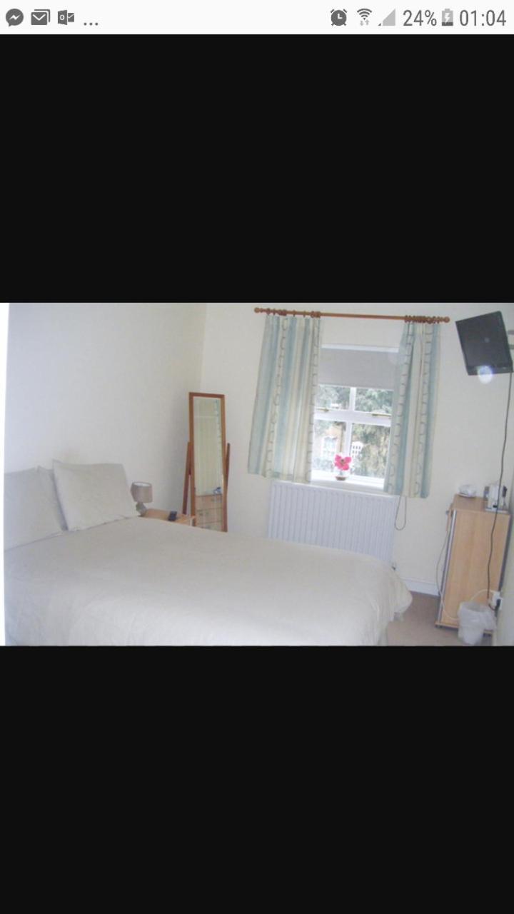 Watermans Arms Hotel ลอนดอน ภายนอก รูปภาพ